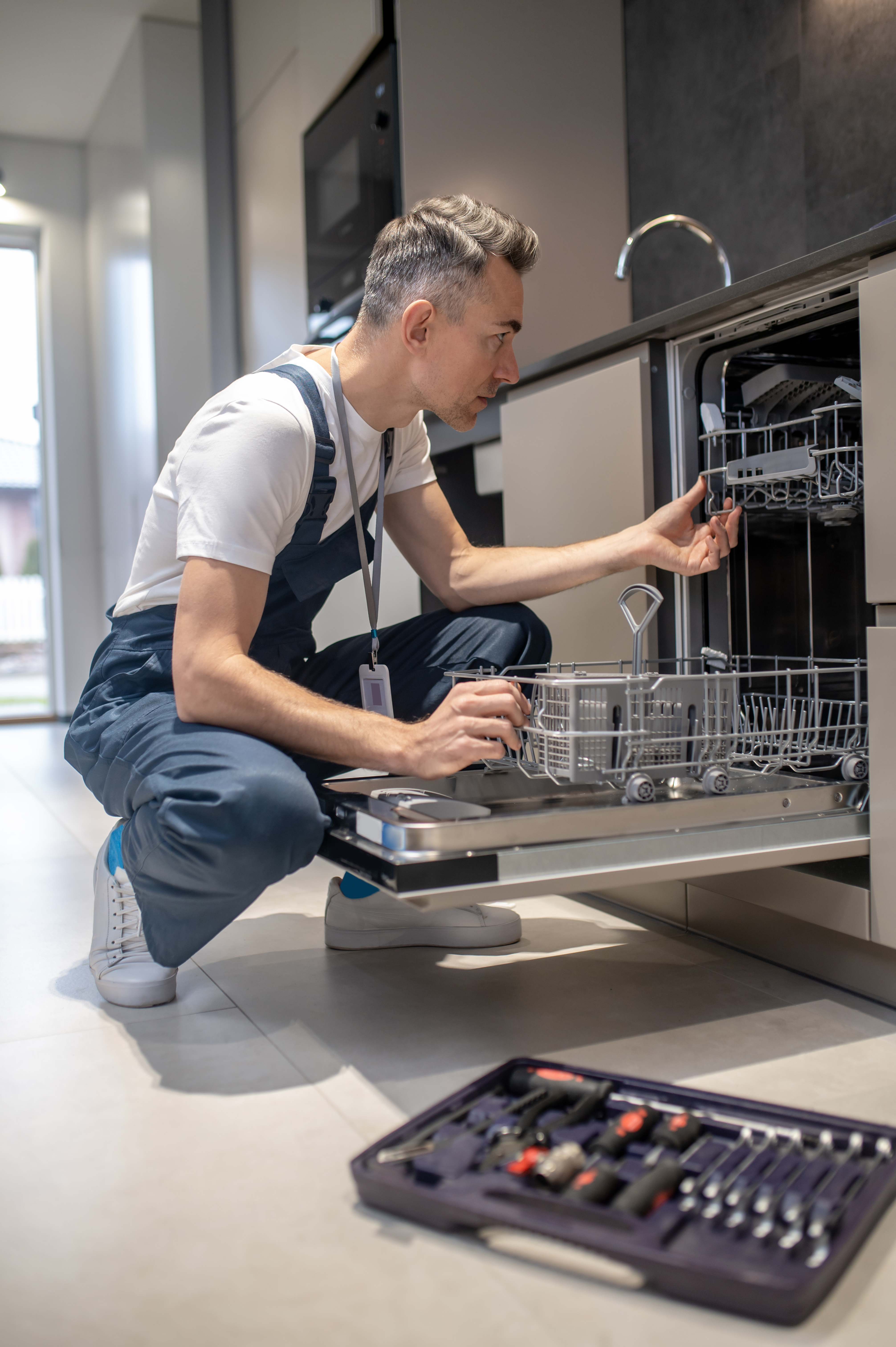Expert appliance repair technician